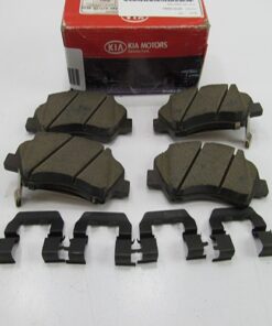 MÁ PHANH TRƯỚC KIA K3 CHÍNH HÃNG 581011RA01